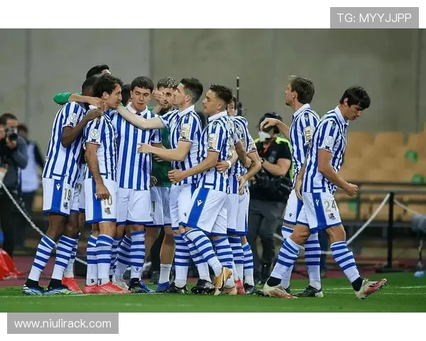 2018年马德里竞技与巴萨激战回顾：激情四溢的西甲经典对决