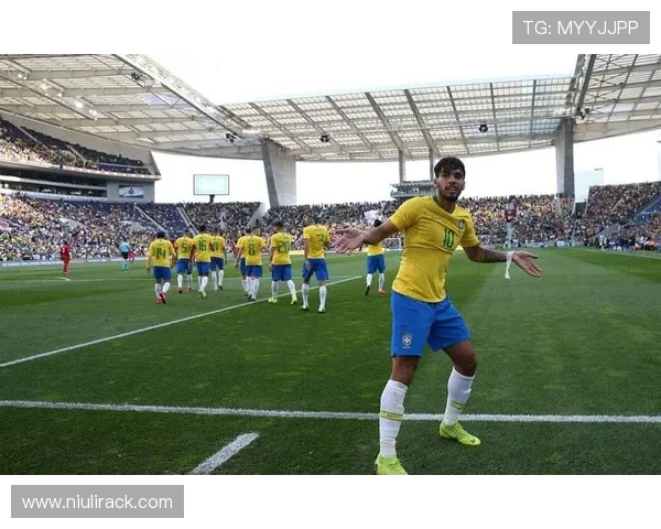 帕奎塔在足球赛场的崛起与未来发展潜力分析 帕奎塔在足球赛场的崛起与未来发展潜力分析